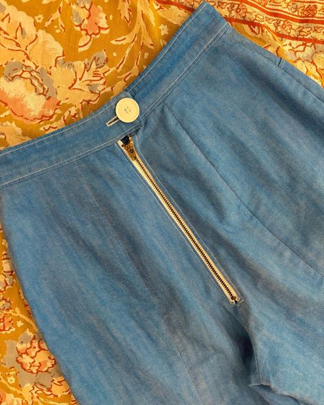 🩵🦋 70s Bellbottom Blues 🦋🩵 available ✨ #vintage #vintagefashion #70s #1970s #vintagebellbottoms #60s #1960s #flares #blues #retro #retrofashion #vibtageclothes #vintageclothing #shopsmall 1970s Aesthetic, House Vintage, Vintage Bell, Bell Bottoms, Retro Fashion, 1970s, 1960s, Vintage Outfits, Vintage Fashion