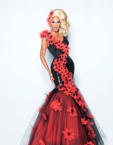 RuPaul Calls Drag a 'Big F-U to the Masculine, Systematic Dominance' Drag Clothing, Drag Dresses, Drag Queen Costumes, Taylor Dayne, Drag Queen Outfits, Rupaul Drag Queen, Queen Fashion, Rupaul Drag, Queen Dress