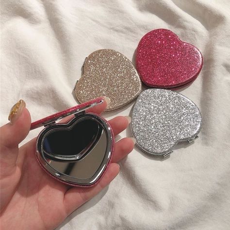 Mini Vanity Mirror, Mini Vanity, Daily Routine Planner, Heart Mirror, Makeup Store, Routine Planner, Crazy Makeup, Makeup Mirrors, Classy Aesthetic