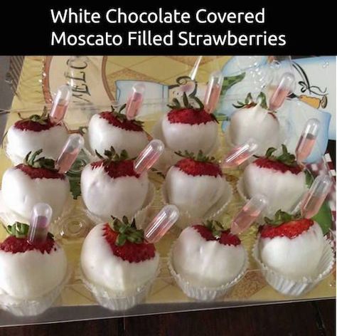 Party Snacks For Adults Appetizers, Party Snacks For Adults, Bridal Shower Snacks, Filled Strawberries, Snacks For Adults, White Chocolate Covered Strawberries, White Chocolate Covered, Chocolate Covered Strawberry Recipe, Blackberry Syrup