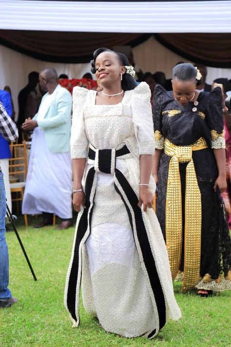 Ugandan Traditional Wear#Busuti Uganda Traditional Wedding Dress, Ugandan Traditional Wedding Dresses, Ugandan Traditional Wedding, Ugandan Traditional Wear, Ugandan Fashion, Traditional Outfits African, Cultural Clothes, African Traditional Wedding Dress, Traditional Wedding Attire