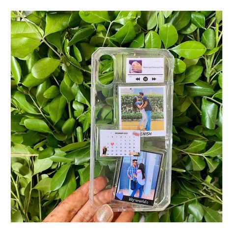 Resin Phone Cover With Photo, Resin Mobile Cover Ideas, Resin Phone Cover Design, Mobile Phone Case Diy, Diy Cases, Diy Resin Phone Case, Photo Collage Diy, Resin Phone Case, Photo Gifts Diy