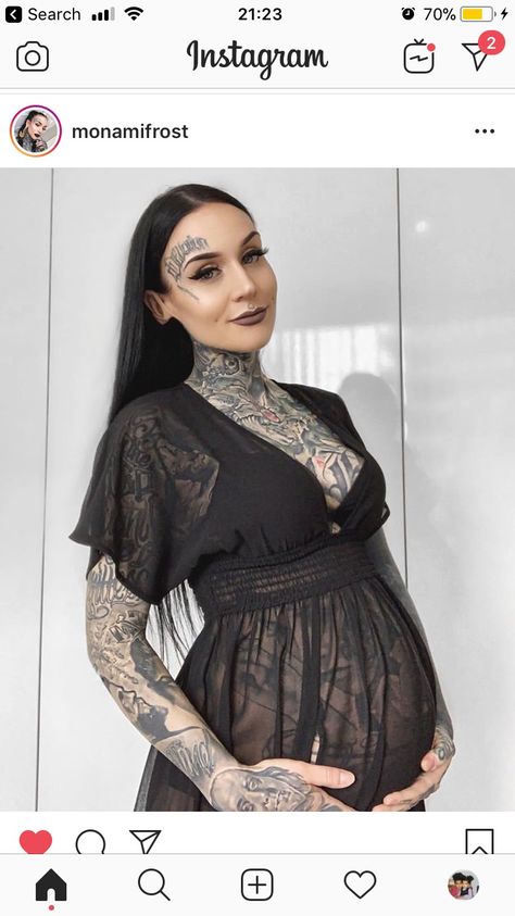 Maternity Outfits Alternative, Pregnant Pinup, Goth Pregnancy Outfits, Edgy Maternity Outfits, Goth Maternity, Punk Maternity, Maternity Fits, Tattood Girls, Chris Garver