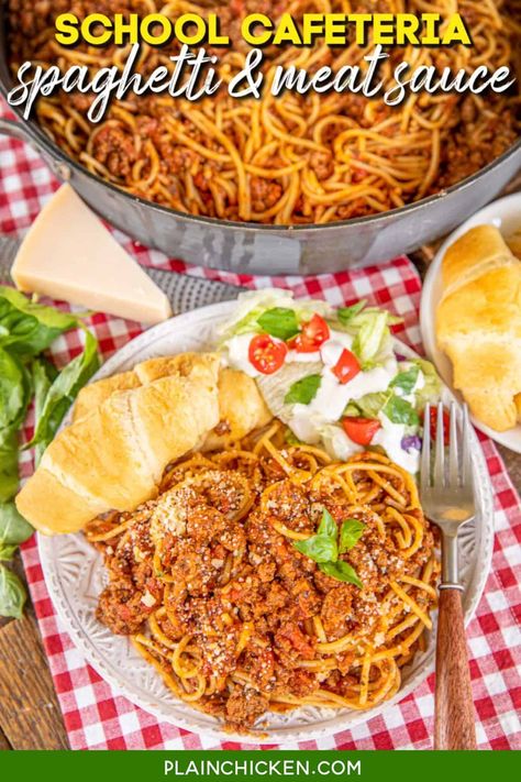 School Cafeteria Spaghetti & Meat Sauce Recipe – quick and easy homemade spaghetti sauce that is a childhood lunchroom favorite. Ground beef, onion, garlic, tomato paste, tomatoes, water, basil, oregano, marjoram, thyme, salt, pepper, and spaghetti. SO simple and super delicious. Ready to eat in 30 minutes. I am pretty sure my lunchroom never served something so yummy! Serve with a salad and some garlic bread for a meal the whole family will enjoy. School Cafeteria Spaghetti Recipe, Cafeteria Spaghetti, Lunchroom Recipes, School Cafeteria Recipes, Lunch Lady Recipes, Cafeteria Recipes, Cafeteria Lunch, Spaghetti And Meat Sauce, School Cafeteria Food