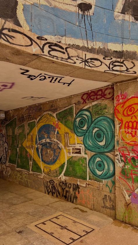 Brazil Wallpaper, Brazil Core, Skate Vibes, Brazil Art, Brazil Culture, Graffiti Murals, Graphic Wallpaper, Graffiti Lettering, Graffiti Art