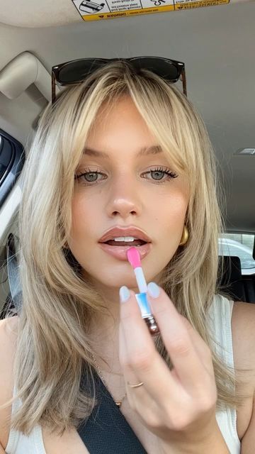 Shay on Instagram: "My daily lip combo!! I love this concealer hack. It makes your lips look more full yet natural :)" Lip Combo For Blondes, Dark Lip Blonde Hair, Best Natural Lip Combo, Pale Skin Lip Combo, Lip Combos Pale Skin, Best Lip Color For Blondes, Lined Lips With Gloss, Summer Lip Combo, Red Lip Blonde Hair