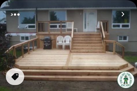 Different Level Decks, Deck With Different Levels, Backyard Deck Ground Level, High Elevation Deck With Patio, Low Patio Deck Ground Level, Hillside Deck, Small Backyard Decks, Deck Building Plans, Pergola Plans Design