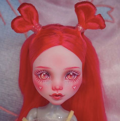 Custom Monster High Dolls, Monster High Custom, Monster High Repaint, Monster Dolls, Doll Makeup, Doll Painting, Anime Dolls, Monster High Doll, Doll Repaint