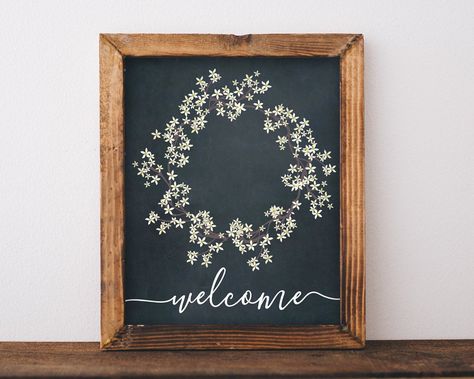 Farmhouse Chalkboard Ideas, Small Chalkboard Ideas, Welcome Chalkboard Art, Chalkboard Fall Ideas, Chalkboard Spring, Spring Chalkboard Art, Chalk Wall Art, Herb Kitchen, Spring Chalkboard