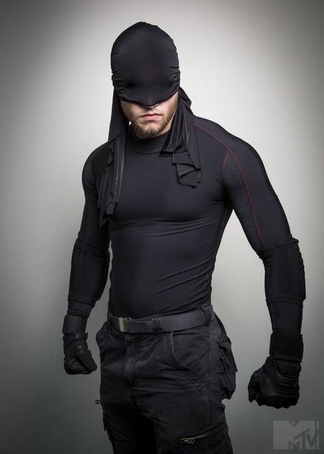 The Sexiest San Diego Comic-Con Cosplay Ever  Curated by || #hcondoms #HC_brand  #hollywoodcondoms The Batman Inspired Outfit, Male Cosplay Ideas, Tank Girl Cosplay, Daredevil Cosplay, Mens Cosplay, Men Tights, Zombie Make Up, Cosplay Men, Tactical Shirt