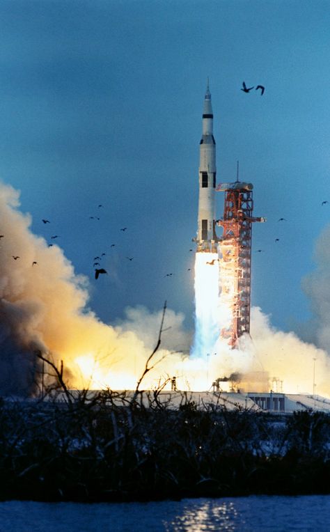 The Apollo 9 (Spacecraft 104/Lunar Module 3/Saturn 504) space vehicle is launched from Pad A, Launch Complex 39, Kennedy Space Center (KSC) at 11 a.m. EST, March 3, 1969. Saturn 5, Apollo 9, Apollo Space Program, Nasa Space Program, Nasa History, Saturn V, Apollo 1, Apollo 13, Apollo Program