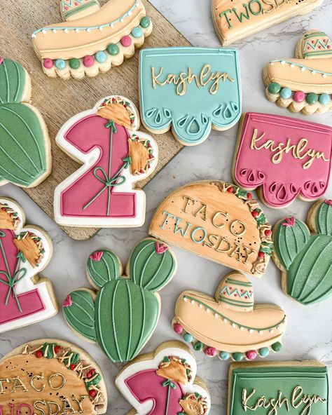 Happy Cinco de Mayo! 💃 - The Cookie Corner Fiesta Cookies, Royal Icing Cookie Ideas, Cookie Corner, Baptism Cookies, Party Event Ideas, Cookies Birthday, Sugar Cookie Designs, Cookies Recipes, Birthday Cookies