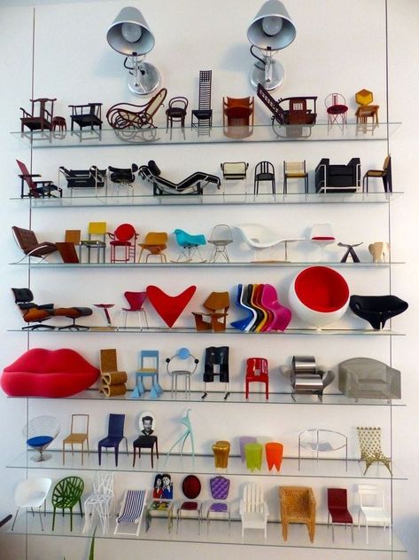 Vitra Miniature, Miniature Chairs, Mini Chair, Chairs And Tables, Miniature Chair, Chair Designs, Vitra Design, Chaise Design, Miniature Crafts