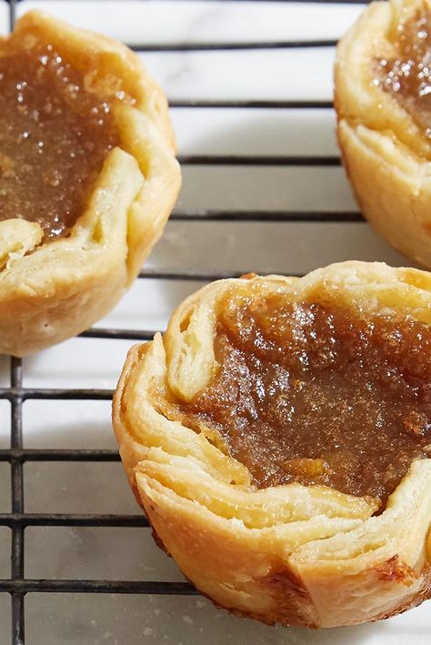 Classic Butter Tarts Recipe Butter Tarts Recipe, Butter Tart Squares, Canadian Butter Tarts, Canadian Dessert, Almond Filling, Butter Tart, Custard Tarts, Tarts Recipe, King Arthur Baking