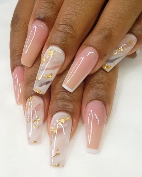 Nude With Design Nails, Nude Marble Acrylic Nails, Photo Nails Ideas, Nails Elegant Classy, Nude Marble Nails, Nail Designs Gold, Gel Nail Inspiration, Marble Nails Acrylic, Marble Nail Ideas