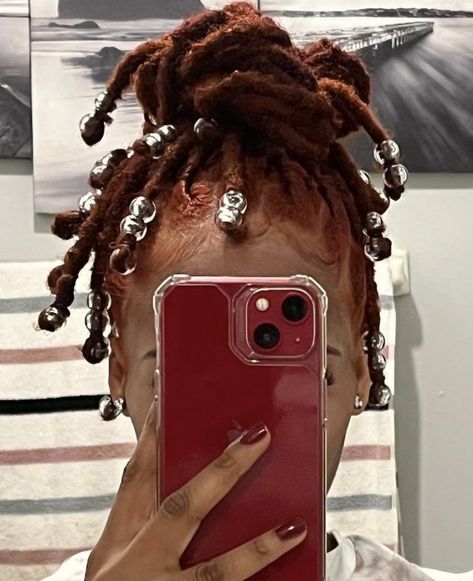 Short Dreadlocks Styles, Hey Ya, Beautiful Dreadlocks, Short Locs Hairstyles, Dyed Hair Inspiration, Dreads Styles, Low Maintenance Hair, Dread Hairstyles, Hair Laid