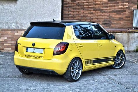 Fabia Mk2 Vrs Tuning Cars, Mopeds, Skoda Fabia, Classy Cars, Car Styling, Car Wrap, Mini Van, Car Tuning, Old Cars