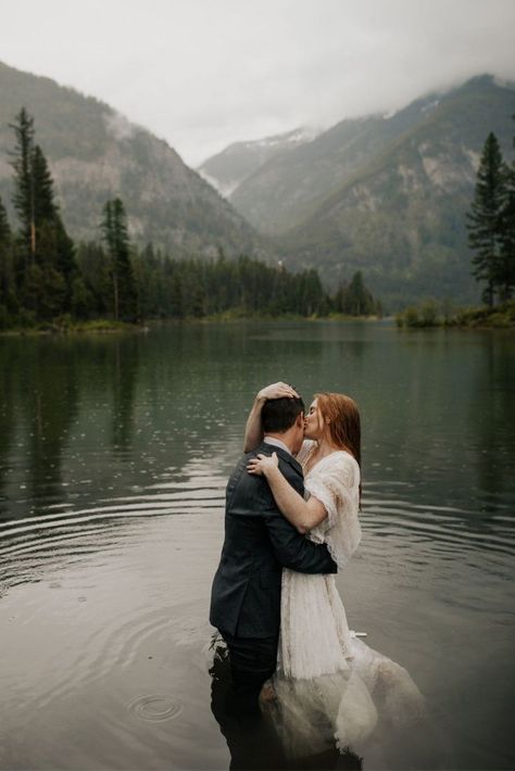 This couple had a change of wedding plans due to the pandemic. Instead they hiked in the rain where they got engaged and exchanged vows at a waterfall. Photo by Jaci Vigil Photography Wallowa Lake Wedding, Wedding By The River, Waterfall Wedding Photos, Unique Wedding Venue Ideas, Affordable Destination Wedding Locations, Bali Photoshoot, Affordable Destination Wedding, Best Destination Wedding Locations, Waterfall Elopement