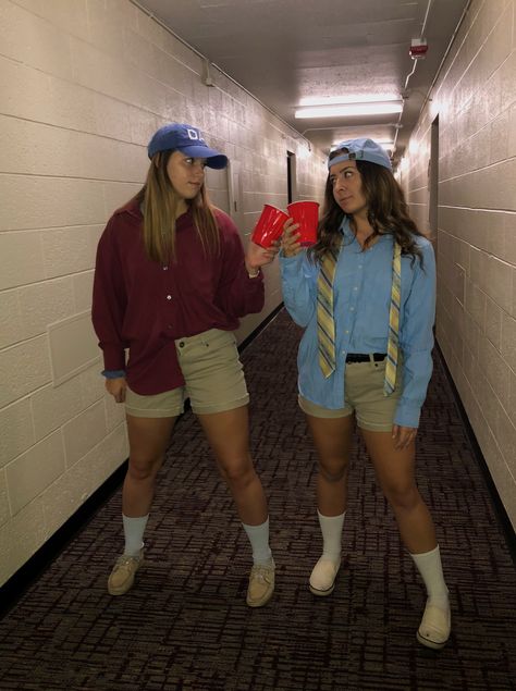 your fav local frat boys brad and chad of delta apple pie - fraternity boys college halloween costume 2018 Frat Party Costume, Costume Ideas For Guys, Frat Boys Halloween Costume, Frat Boy Costume, Party Costume Ideas, Frat Boy Outfit, Frat Party Outfit, Crazy Halloween Costumes, Frat Party