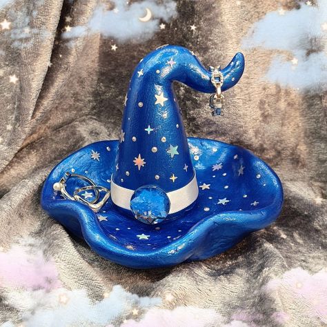 Polymer Clay Community | Made this witch hat with clay Polymer Clay Witch Hat Earrings, Witchy Clay Projects, Fairy Clay Ideas, Diy Clay Altar, Witchy Air Dry Clay, Ceramic Witch Hat, Witch Clay Crafts, Witchy Clay Crafts Diy, Air Dry Clay Inspo Aesthetic