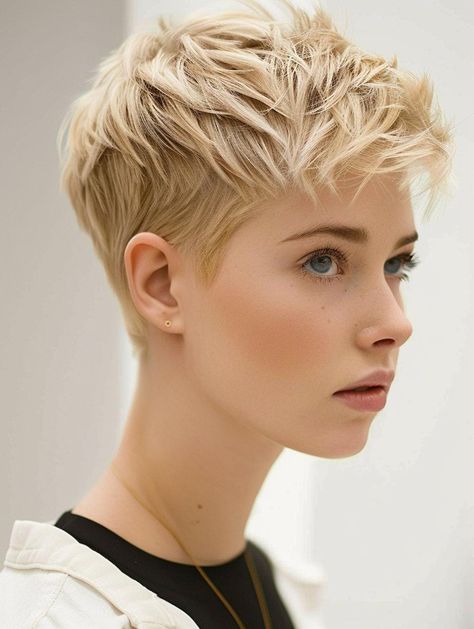 Golden Blonde Pixie Haircut, Pixie Haircut 2024 Trends Women, Pixie 2024, Very Short Pixie Cuts, Pixie Haircut Ideas, Haircuts 2024, Pixie Haircut Styles, Funky Short Hair, Short Hair Tomboy