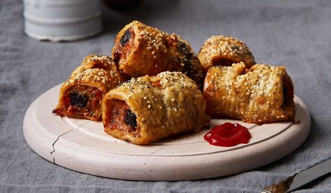 Black Pudding Sausage Rolls Candice Brown, Sausage Rolls Recipe, Black Pudding, British Bake Off, Great British Bake Off, Flaky Pastry, Sausage Rolls, Pastry Dough, Smoked Bacon