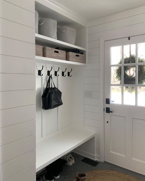 Floating Shelves Mudroom, Mud Room Bench Ideas, Room Bench Ideas, Mudroom Shelves, Entryway Floating Shelves, Awesome Garages, White Shiplap Walls, Accent Mural, Beadboard Trim