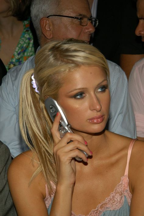 Using a non-bejeweled flip phone, September 2003- Cosmopolitan.com 2003 Aesthetic, 2000s Phone, Flip Phone Aesthetic, American Meme, 2000s Trends, Old Cell Phones, Y2k Phone, Paris Images, 2000s Aesthetic