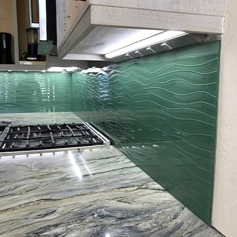 Recycled Glass Backsplash Kitchen, Glass Kitchen Splashback, Kitchen Splashback Ideas Glass Modern, Tempered Glass Backsplash Kitchen, Alaska Hotel, White Glass Backsplash, Aesthetic Boujee, Boujee Apartment, Backsplashes Kitchen