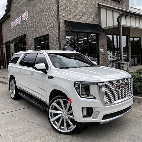 Chevy Suv Tahoe, Mom Cars, Lifted Ford Truck, Luxury Suv Cars, Chevy Suv, White Suv, Gmc Suv, Luxury Cars Audi, Gmc Yukon Denali