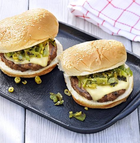 Green Chili Cheeseburger Fathers Day Recipes, Summer Cookout Recipes, Fathers Day Food, Cheeseburger Recipes, Memorial Day Food, Grilled Okra, Coconut Cream Pie Easy, Barbecue Ideas, Chili Cheese Burger