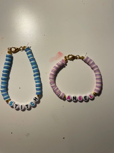 Stitch And Angel Bracelets, Bread Bracelet Ideas, Angel Bracelet, Cute Friendship Bracelets, Stitch And Angel, Angel And Devil, Clay Bracelet, Beads Bracelet Design, Beaded Bracelets Diy