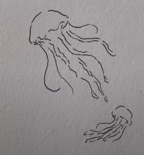 Sketch Book Ideas Aesthetic Easy, Jellyfish Drawing Easy, Jellyfish Doodle, Drawing Jellyfish, Magic Runes, Jellyfish Drawing, Fotografi Vintage, Funny Tattoos, Easy Doodles Drawings