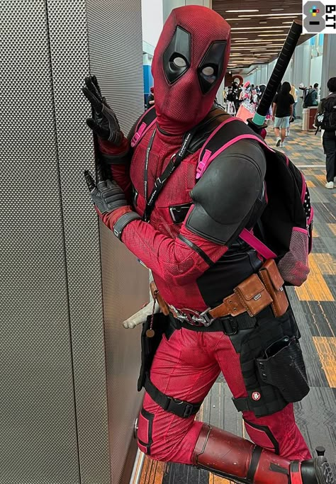 Deadpool Cosplay, Deadpool Art, Deadpool And Spiderman, Deadpool Comic, Deadpool 3, Cosplay Diy, Marvel Deadpool, Light Of Life, Marvel Memes