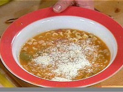 Pasta And Beans, Pasta Fagioli Recipe, Rachel Ray Recipes, Pasta Fagioli Soup, Pancetta Pasta, Pasta E Fagioli Soup, Fagioli Soup, Bean Pasta, Pasta Fagioli