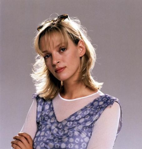 Uma Thurman filmography - FamousFix.com Uma Thurman 90s, Celebrities With Bangs, Kim Novak, Uma Thurman, Christina Hendricks, Girl Tips, 20th Century Fox, Blonde Bombshell, British Vogue