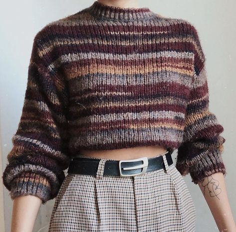 Pull Mohair, Neue Outfits, Crochet Fashion Patterns, Cooler Look, Cardigan Pattern, Free Crochet Patterns, Wearing Clothes, Sweater Design, Knit Outfit