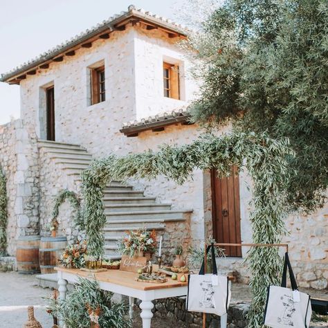 Your Lefkada Wedding planner on Instagram: "Our Americal-Greek couple's elegant rustic welcome dinner took place at the picturesque winery of Lefkada 🌿 Planning&styling @yourlefkadawedding team #lefkadaweddingvenue #vineyardwedding #weddingplanninglefkada #lefkadaweddingplanner #lefkadaphoto #lefkada #yourlefkadawedding #lefkadawedding #weddinginbitation #lefkadaphotoandvisualdesign #weddinginlefkas #weddinginlefkada #destinationwedding #lefkadaweddingphotograpy #weddingingreece #spiritoflefka Tuscany Wineries, Winery Wedding Decorations, Rustic Winery Wedding, Vineyard Wedding Decor, Rustic Winery, Rustic Italian Wedding, Welcome Dinner, Venue Inspiration, Elegant Couple