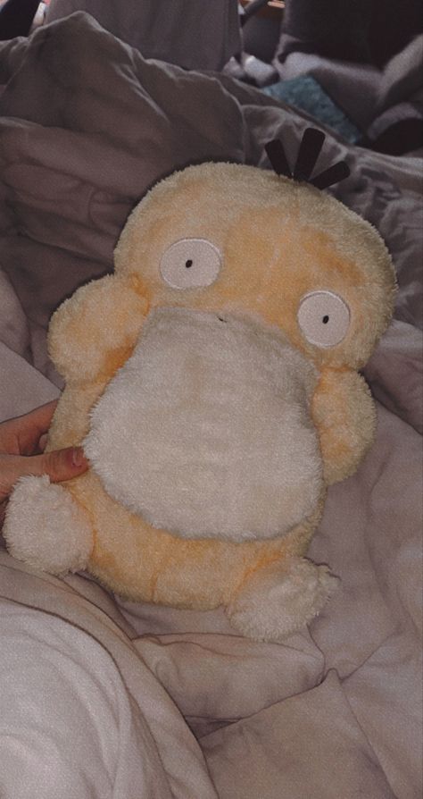 Stuff Animals Plush Aesthetic, Drawing Body Proportions, Pinterest Board, Cuddle Buddy, Pocket Monsters, Cute Stuffed Animals, Geek Culture, Cute Toys, Getting Cozy