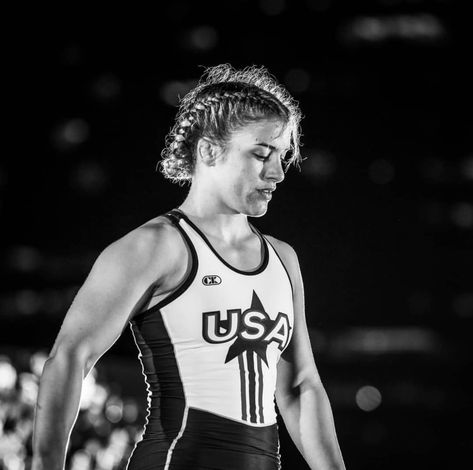 Helen Maroulis, High School Wrestling, Acl Recovery, Wrestling Quotes, Year Book, Female Fighter, Mma Boxing, Glamour Photo, Judo