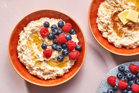 Steel Cut Overnight Oats, Scottish Porridge, Latin American Food, Porridge Recipes, Lunch Appetizers, Australian Food, Quick Healthy Breakfast, Cooked Apples, Low Glycemic