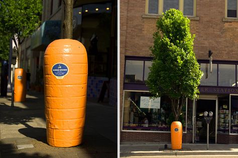 Gorge Grown Farmers Market Guerilla Marketing Examples, Creative Exhibition, Advertisement Examples, Guerrilla Advertising, Guerrilla Street Art, Marketing Examples, Out Of Home Advertising, Guerrilla Marketing, Clever Advertising