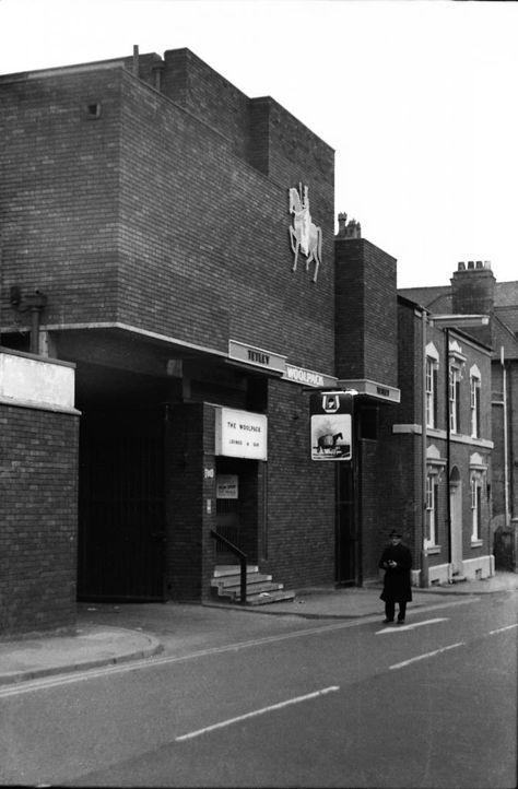 Page 3 of 14 - Lost Pubs of Warrington - posted in History: The Woolpack Town centre, on Bold street just past Waterfields pie shop (the one near SpecSavers). This has been a number of different clubs over the years . . . However, I always remember it as The Woolpack Warrington Cheshire, Pie Shop, Old Pub, Always Remember, A Boy, Old And New, Photo Storage, Over The Years, Street View