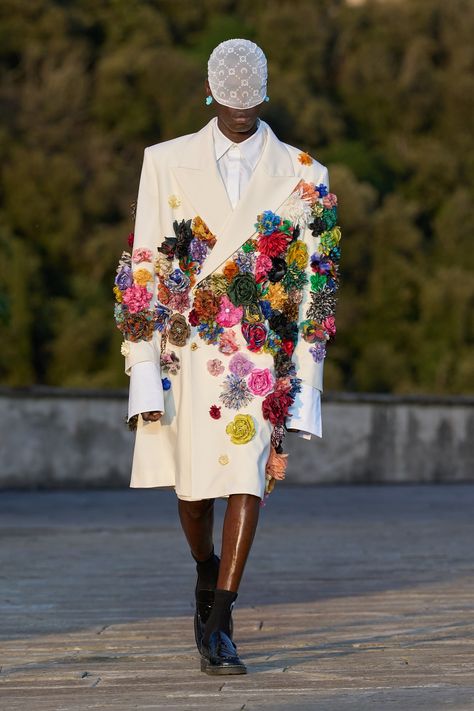 Marine Serre Spring 2025 Menswear Collection Rose Outfit, Custom Made Prom Dress, Vogue France, Spring 2025, Long Blazer, Marine Serre, Menswear Fashion, Print Trends, Runway Collection