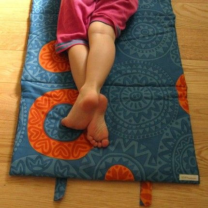 The best nap mats for toddlers to sleep comfortably, safe and stylish. Preschool Nap Mats, Satisfying Photos, Kids Sewing Projects, Nap Mats, Toddler Nap Mat, Nursery Space, Toddler Nap, Vogue Kids, Satisfying Pictures