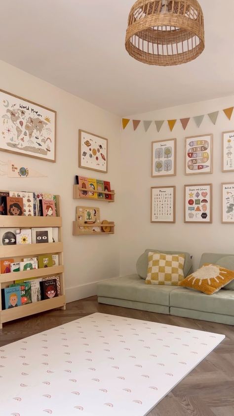 Hayley • Kid of the Village | KIDS ROOMS ❤️ Children’s decor is the best ✨ #playroom #kidsdecor #childrensprints #nursery #playroominspo #kidsroomideas | Instagram Twin Bed Layout, Pottery Barn Playroom, Minimal Nursery Ideas, Corner Playroom, Playroom Bedroom Ideas, Playroom Sunroom, Fun Playroom Ideas, Playroom Loft, Simple Playroom