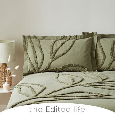 The Edited Life - Tufted Leaf Oxford PillowcaseBoasting a tufted leaf design, this oxford pillowcase is ideal for adding a luxurious and elegant feel to your bedding. Beautifully crafted from 100% organic cotton, this pillowcase is soft, durable, and machine washable. Matching bedding and cushions are also available.Live well. Mean well. Be well.Many of us want to live simpler, more responsible lives. As we become more aware of our surroundings and understand how our choices contribute to the world around us, more people are choosing to consume less and curate more.The Edited Life introduces a new era of thoughtfulness in the home, with an understated collection of pieces chosen for their simple beauty, quality craftsmanship and innate usefulness that will last beyond any trend.Having it a Devon Cottage, Olive Bedroom, Living Simple Life, Towel Folding, Green Leaf Print, Garment Manufacturing, Luxury Bedding Set, Beautiful Bedroom, Room Makeover Bedroom