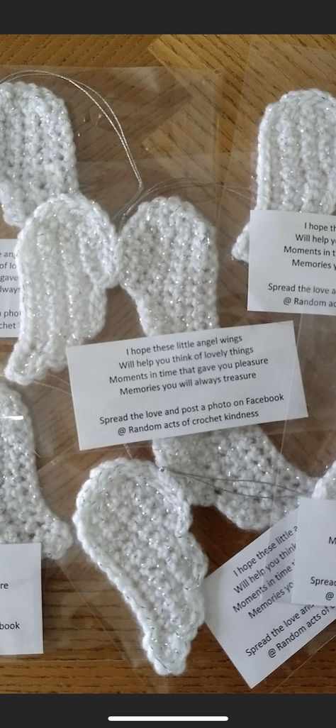 Random Acts Of Kindness Crochet Pattern, Crochet Bereavement Gift, Crochet Sympathy Gift, Random Act Of Kindness Crochet Ideas, Crochet Pocket Hug Ideas, Crochet Angel Keychain, Memorial Crochet Ideas, Crochet Memorial Gift, Crochet Kindness Ideas