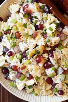 Pasta Salad With Grapes, Bow Tie Pasta Salad, Salad With Grapes, Bowtie Pasta Salad, Chicken Pasta Salad Recipes, Poppy Seed Chicken, Bow Tie Pasta, Grape Recipes, Poppy Seed Dressing