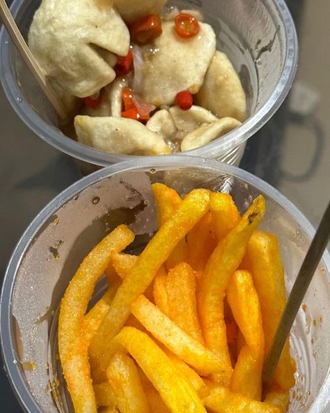 July<< Fake Food Snaps, After Exam, Delicious Food Image, Filipino Street Food, Eating Food Funny, Yummy Comfort Food, Food Ads, Snap Food, August 1